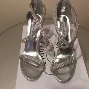 NIB Steve Madden crystal heels